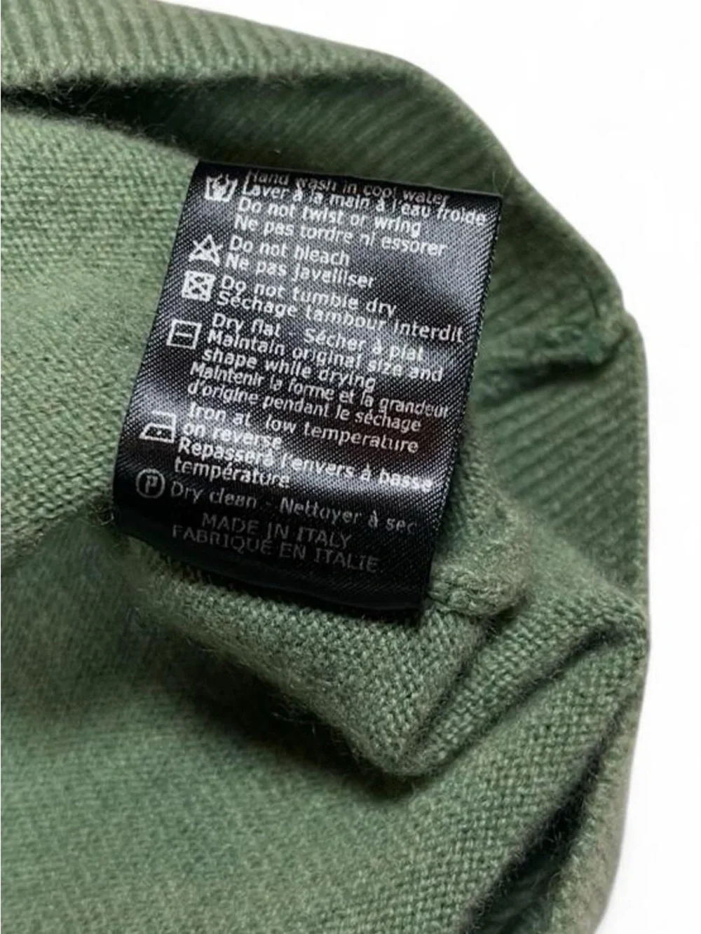 Saks Fifth Avenue nwot saks